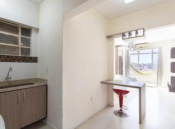 Apartamento · 34m² · 1 Quarto - MATER IMOVEIS · JK mobiliado com sacada e vista na Borges de Medeiros no Centro Historico