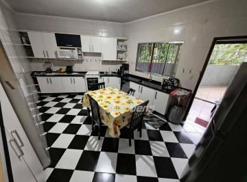 Casa · 118m² · 3 Quartos · 2 Vagas · Sobrado em Jardim Pedroso, Mauá/SP de 118m² 3 quartos à venda por R$ 590.000,00