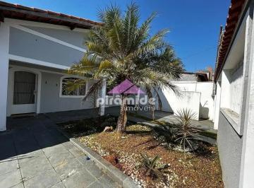 Casa · 208m² · 4 Quartos · 5 Vagas · Casa em Jardim Britânia, Caraguatatuba/SP de 208m² 4 quartos à venda por R$ 650.000,00