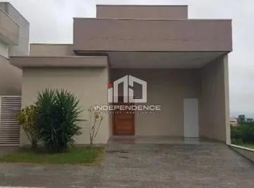 Casa · 210m² · 3 Quartos · 4 Vagas · Casa em Vila Santos, Caçapava/SP de 210m² 3 quartos à venda por R$ 985.000,00 ou para locação R$ 5.2