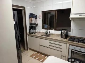 Casa de 3 quartos, Londrina · Casa em Jardim Sabará, Londrina/PR de 110m² 3 quartos à venda por R$ 690.000,00