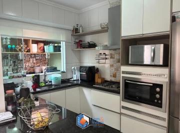 Casa · 110m² · 3 Quartos · 2 Vagas · Casa em Jardim Nosso Lar, São Paulo/SP de 110m² 3 quartos à venda por R$ 600.000,00