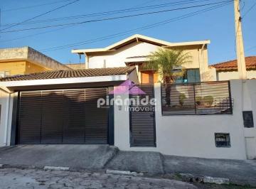 Casa · 110m² · 3 Quartos · 5 Vagas · Casa em , Santa Branca/SP de 110m² 3 quartos à venda por R$ 850.000,00