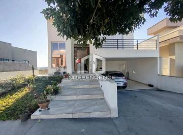 Casa · 195m² · 3 Quartos · 2 Vagas · Casa em Vila Santos, Caçapava/SP de 195m² 3 quartos à venda por R$ 720.000,00
