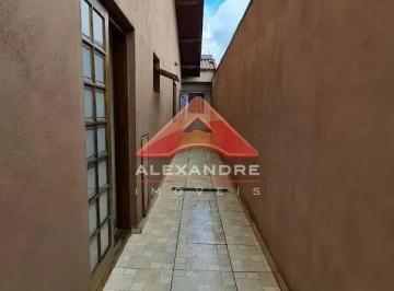 Casa · 252m² · 3 Quartos · 3 Vagas · Casa em Jardim Valparaíba, São José dos Campos/SP de 252m² 3 quartos à venda por R$ 700.000,00