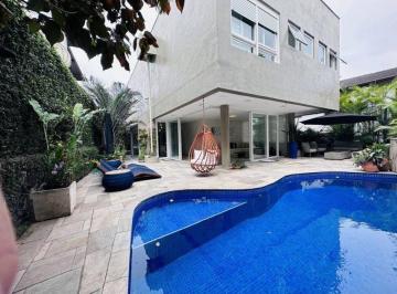 Casa de 4 quartos, Curitiba · Casa em Umbará - Curitiba - PR em condomínio fechado de alto padrão