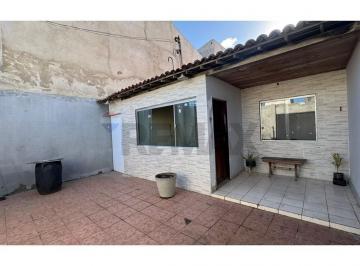 Casa · 90m² · 3 Quartos · 2 Vagas · Casa com 3 Quartos no Bairro Aeroporto, Aracaju/SE