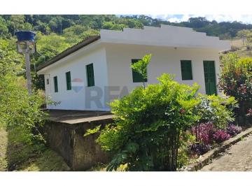 Rural · 250m² · 7 Quartos · 10 Vagas · Chácara com 3 casas, excelente ivestimento