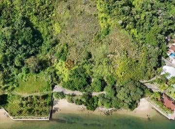 Terreno · 4263m² · Terreno Pé na Areia com 60m de Frente Mar em Angra dos Reis/RJ