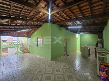 Casa · 228m² · 5 Quartos · 2 Vagas · Casa à Venda com 03 Quartos no Bairro Vila Romana em Divinópolis MG.