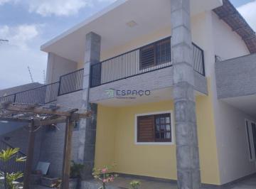 Casa · 200m² · 6 Quartos · Casa à venda - em Nova Parnamirim
