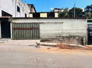 Casa · 100m² · Casa à Venda no Bairro Cabanas - Mariana/MG