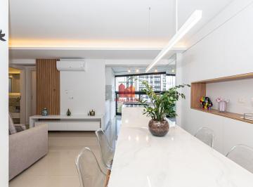 Apartamento · 55m² · 2 Quartos · 1 Vaga · Apartamento à venda no coração do Água Verde!<