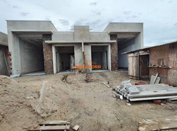 Casa · 80m² · 2 Quartos · 1 Vaga · Casa á Venda 350 Metros do Mar Pontal do Paraná