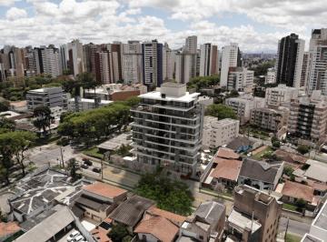 Apartamento de 3 quartos, Curitiba · Garden suspenso no Água Verde com 294m² e 3 suítes