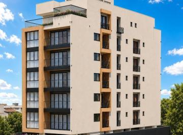 Apartamento de 2 quartos, Macaé · VENDO EXCELENTE EMPREENDIMENTO DE APARTAMENTOS NOS CAVALEIROS EM MACAÉ