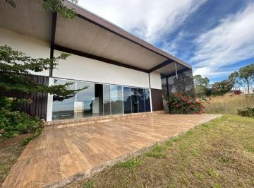 Casa de 5 quartos, Brasília · Casa Exclusiva na QI 28 | Vista Permanente para o Lago em Terreno de 10.800m²