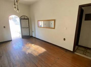 Casa de 3 quartos, São João de Meriti · Casa com Piscina e Área Gourmet no Centro de São João de Meriti Excelente Oportu