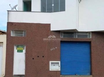 Casa · 2 Quartos · Sobrado com Ponto de Comércio para Venda em Guaxupé