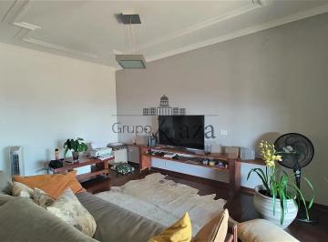 Casa · 134m² · 3 Quartos · 2 Vagas · Casa - Sobrado - Jardim das Indústrias - Jacareí - 3 Dormitórios - 140m².