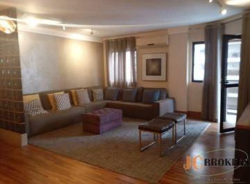 Apartamento · 143m² · 3 Quartos · 2 Vagas · Apartamento semi mobiliado com 143m² de área útil, 3 dormitórios sendo 2 suítes, 2 vagas