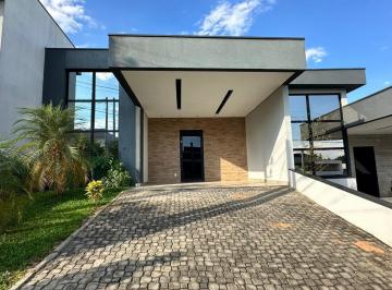 Casa · 147m² · 3 Quartos · 4 Vagas ·
Casa Semi-Mobiliada à Venda no Condomínio Park Gran Reserve em Inda