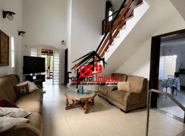 Casa · 209m² · 5 Quartos · 2 Vagas · Casa com 5 quartos e Espaço Gourmet à venda no bairro Álvaro Camargos – Belo Horizonte/MG