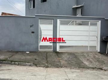 Casa · 100m² · 3 Quartos · Linda Casa de 3 Dormitórios no Jardim República ( Casa debaixo)