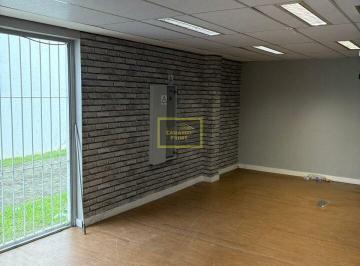 Comercial · 210m² · 12 Vagas · Casa Comercial Para Locação Na Avenida Corifeu