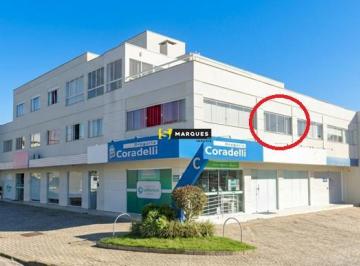 Comercial · 60m² · 16 Vagas · Alugue Sala Comercial de 60m² na Rua Benjamin Constant, Bairro Glória - Joinville/SC