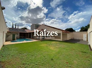 Casa · 300m² · 6 Quartos · 10 Vagas · Mansão Comercial ou Residencial no Santa Mônica | 6 Quartos e Lazer Completo | Raízes Negócios Imobi