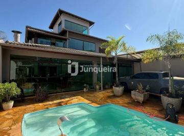 Casa · 199m² · 4 Quartos · 4 Vagas · Casa Exclusiva para Aluguel em Piracicaba - 4 Quartos (1 Suíte) com Piscina e Espaço Gourmet