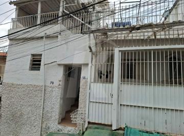 Casa · 30m² · 1 Quarto · Casa com 1 quarto e cozinha travessa da Av. do Guacá zona norte