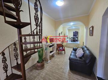 Casa · 170m² · 4 Quartos · 3 Vagas · EXCELENTE CASA NA RUA PRINCIPAL DO JARDIM SANTA CLARA