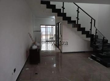 Casa · 150m² · 3 Quartos · 2 Vagas · Oportunidade - Casa Sobrado - Parque Industrial - 3 Suítes - 150m²
