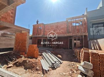 Casa · 120m² · 3 Quartos · Casa à venda - em Uberaba