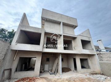 Casa · 143m² · 3 Quartos · Casa à venda - em São Francisco