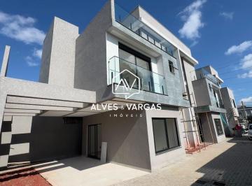 Casa · 143m² · 3 Quartos · Casa à venda - em São Francisco