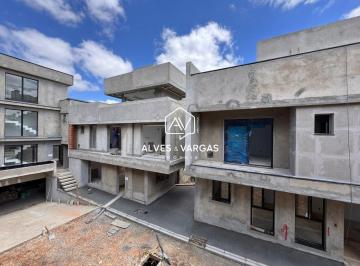 Casa · 257m² · 3 Quartos · Casa à venda - no Seminário