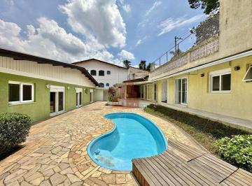 Casa · 445m² · 8 Quartos · 5 Vagas · Casa Residencial e Comercial na Granja Viana| 8 Quartos e Excelente Localização