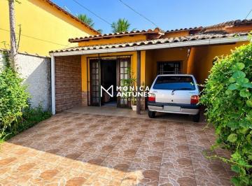 Casa · 240m² · 2 Quartos · 2 Vagas · Casa à Venda em Itaipuaçu | 2 Quartos | Área Gourmet I Garagem I Quintal
