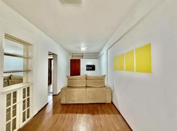 Sala-quarto · Apartamento quarto e sala, 58 m2, centro, Juiz de Fora