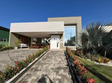 Casa · 190m² · 3 Quartos · 2 Vagas · Casa de Alto Padrão à Venda no Alphaville I | 3 Quartos | Hidromassagem