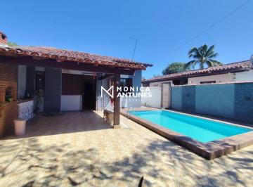 Casa · 80m² · 3 Quartos · 2 Vagas · Casa com 3 Quartos, Piscina e Área Gourmet à Venda em Itaipuaçu