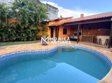 Casa · 248m² · 3 Quartos · 3 Vagas · Casa com Piscina à Venda em Itaipuaçu | 3 Quartos | Terreno 480m²