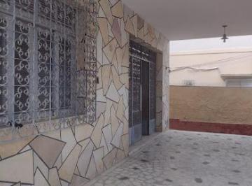 d0088bf8a771d783f3f06fa48bbbd83d698a5efe · Casa ampla