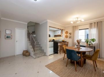 img0 · Casa no condomínio Saint Honoré para venda com 3 quartos, sendo 1 suíte, 127m²