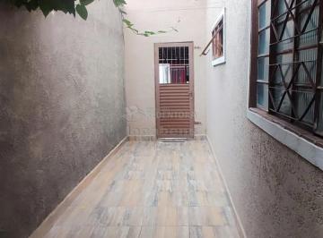 Casa · 134m² · 3 Quartos · 4 Vagas · Casa à Venda no No bairro Jardim Santo Antônio