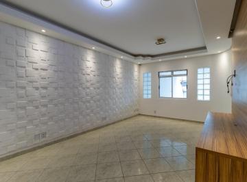 img0 · Casa para venda em Centro com 4 quartos, sendo 3 suítes, 210m²