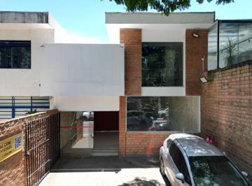 img0 · Casa comercial para venda em Campo Belo, 260m²